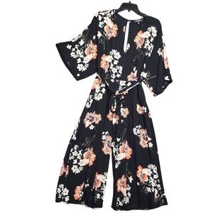 Lulus Staying Cool Black Floral Crinkle Print Culotte Side Slits‎ Jumpsuit Large